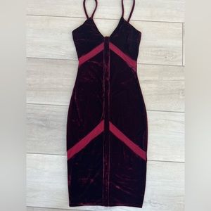 Missguided Gaynor Velvet Strappy Mesh Insert Midi Dress Burgundy